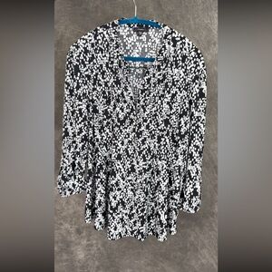 Cocomo Black & White Abstract Print Half-Button Blouse | XL | Casual Workwear